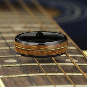 Anelli in Carburo <span class=keywords><strong>di</strong></span> Tungsteno, Fedi Nuziali, Anelli <span class=keywords><strong>di</strong></span> Fidanzamento e Anniversario con Doppio Intarsio in Legno <span class=keywords><strong>di</strong></span> Whisky e Corda <span class=keywords><strong>di</strong></span> Chitarra, Neri, alla Moda, Regalo per <span class=keywords><strong>Uomo</strong></span> - Product Image 4