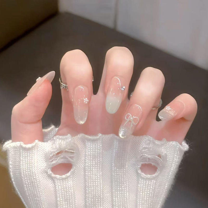 แสงจันทร์และดอกไม้ BY1613