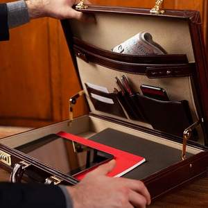 ヴィンテージシンプルイタリアンスタイルハンドメイドレザーブリーフケースバッグハードマネージャーブリーフケース - Product Image 2