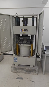 Máquina de Teste de Compressão de Concreto de Alta Precisão para Calibração de Células de Carga de 1000kN a 3000kN - Product Image 4
