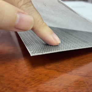 Plancher en vinyle à grain de bois auto-<span class=keywords><strong>adhésif</strong></span> imperméable et antidérapant pour intérieur, cuisine, salle de bain, sous-sol - Product Image 4
