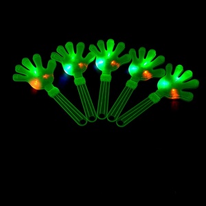 Wholesale Plastic Hand Clappers with <b>LED</b> Lights, Hand‑Shaped Clap Noisemakers, Party Sports Cheering Props - Product Image 3