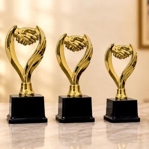 Trophée en métal moulé sur mesure avec gravure, finition premium, portable, pour récompenses d'entreprise, événements de bureau, reconnaissance des employés - Product Image 1