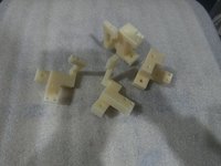Pièces usinées sur mesure en plastique ABS, acier, aluminium, laiton, cuivre, alliage, tournage, fraisage, perçage, électroérosion à fil, résine, usine OEM ODM
