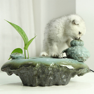 Fontanella per Animali Domestici: Ciotole in Ceramica Rotonde Personalizzate con Cannuccia, Ecologiche, per Cani e Gatti - Design all'Ingrosso - Product Image 1
