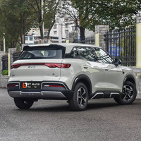 BYD Yuan up SUV électrique 2026, conduite à gauche, pneus R18, intérieur foncé, autonomie 401 km, neuf, fabriqué en Chine