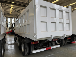 Nuevo Camión Volquete de Servicio Pesado 6X4 Diésel, Dirección Izquierda, Aire Acondicionado Manual, Capacidad de Carga de 31-40T, 2 Asientos, Interior Protegido - Product Image 4