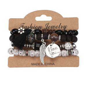 Juego <span class=keywords><strong>de</strong></span> 4 Pulseras Bohemias Personalizadas <span class=keywords><strong>para</strong></span> <span class=keywords><strong>Mujer</strong></span>, Multicapa, Elásticas, Apilables, con Borlas, Dijes <span class=keywords><strong>de</strong></span> Amor, Cuentas <span class=keywords><strong>de</strong></span> Cristal, Estilo Boho <span class=keywords><strong>para</strong></span> la Playa - Product Image 3