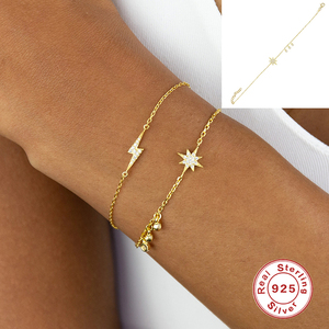 Pulsera Ajustable de Circonitas con Forma de Estrella de Ocho Puntas y Dije de Oro y Plata de 18 Quilates - Product Image 3