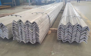 Angles en acier inoxydable du fabricant chinois Profil <span class=keywords><strong>MS</strong></span> L en fer d'ange laminé à chaud Angles en acier inégaux et égaux <span class=keywords><strong>Prix</strong></span> compétitif - Product Image 5