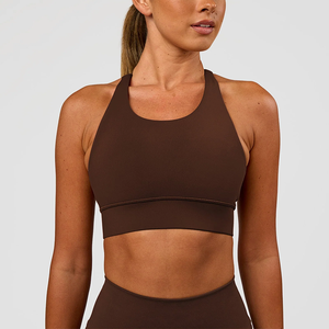 Sujetadores deportivos de yoga para mujer con logo personalizado, top de fitness sólido con espalda cruzada, banda elástica ancha y tirantes ajustables para gimnasio y deportes. - Product Image 4