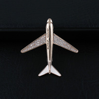 Broche d'avion en zircone pour femmes et hommes, Logo gravé personnalisé, vente en gros,