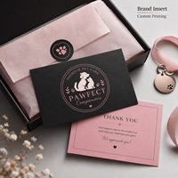 Carte de remerciement personnalisée pour les soins des animaux de compagnie, en carton foncé avec motif rose sur le thème des animaux, pour les inserts de remerciement des petites entreprises