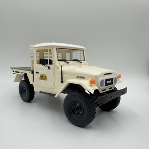 รถบรรทุกใหม่ WPL C-44 LC40 RC CAR C44 ขนาด 1:16 พร้อมมอเตอร์ 370 สำหรับขับเคลื่อนออฟโรด ปีนป่ายได้ WPL 4WD ของขวัญสำหรับเด็ก SJY-C44 4x4 รถปีนเขา - Product Image 5
