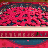 Set Mahjong Mewah Modern Amerika Warna Pink Terang Spring Safari 160-Piece, Ubin Plastik Tahan Lama, Desain Pop Art Kustom, Ramah Lingkungan