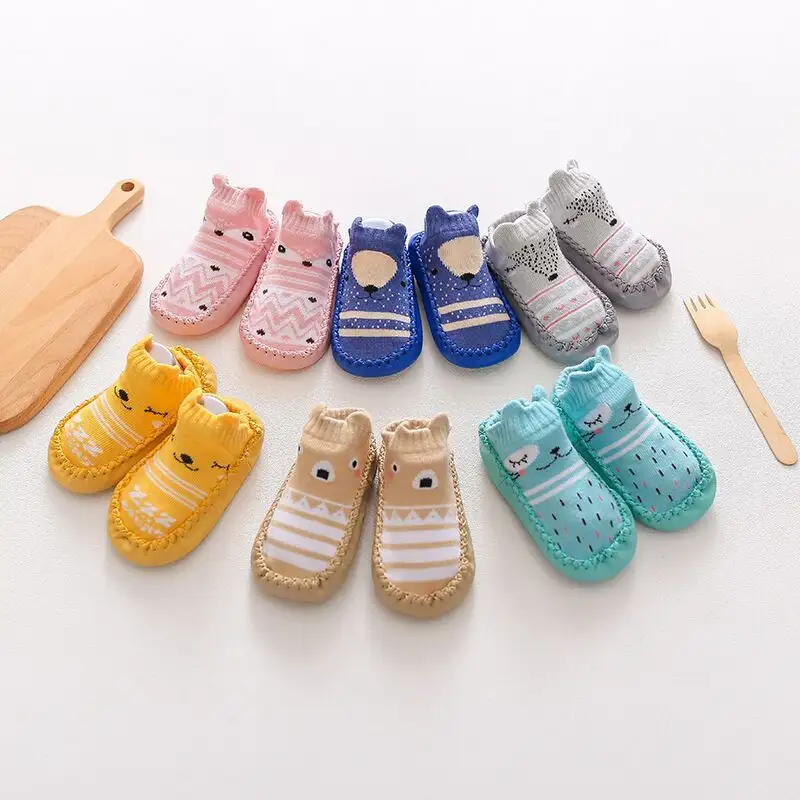 MAX Bulk wholesale cheap cute animal kids rubber sole shoe socks FOR KIDS BABY SOCKS SMILE KNITTED