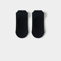 Chaussettes antidérapantes d'été en coton pour gymnastique avec logo personnalisé Chaussettes antidérapantes personnalisées Yoga Pilates Grip Socks Professional Factory Customization
