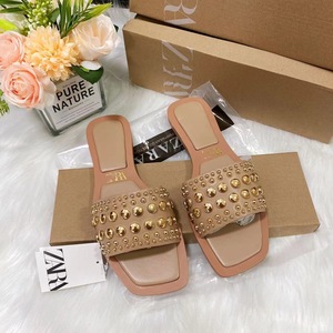 Sandalias Planas Decorativas con Tachuelas Metálicas, Modernas, Combinables con Todo, Nuevas y Populares, para Uso Diario, con Punta Cuadrada, para <span class=keywords><strong>Mujer</strong></span> - Product Image 4