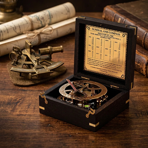 Boussole solaire vintage en laiton, boîte en bois sculptée, instrument de navigation antique, décoration de bureau, cadeau pour le camping - Product Image 6