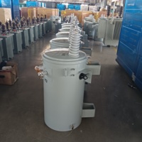 Transformateur Cylindrique Monophasé Haute Performance Monté sur Poteau 2400v à 480/220v 167 Kva 250 Kva