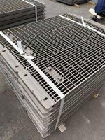 Barre de support pour grille de passage en acier galvanisé à chaud et inoxydable 40x100 pour couloir de stade, scène de concert et accès événementiel