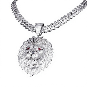 Collier pendentif tête de lion unisexe blanc plaqué or 18 carats avec diamant taille brillant naturel certifié IGI, style hip-hop, idéal pour les fêtes - Product Image 1