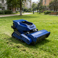 Tondeuse à gazon télécommandée adaptée à l'entretien des pelouses, à la remise en état des terres agricoles et à l'élimination des obstacles.