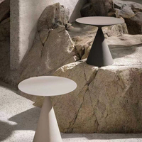Table à manger ronde moderne en marbre Petite table de ménage noire pour la cuisine ou le salon Conception simple de table basse