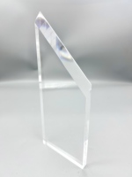 Trophée en acrylique transparent et écologique pour gravure, avec couleurs personnalisées et impression UV – Médailles et plaques