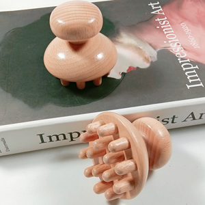 Gua sha set champignon bois masseur cuir chevelu Stress Relax, manuel cuir chevelu masseur tête grattoir pour maux <span class=keywords><strong>de</strong></span> tête, cadeaux relaxants - Product Image 1