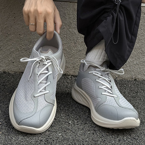 รองเท้าเดินป่าตาข่ายสำหรับผู้ชายรุ่นใหม่ฤดูใบไม้ร่วงปี 2026 น้ำหนักเบา สวมใส่สบาย ระบายอากาศได้ดีสำหรับการเดินป่า สีส้ม รองเท้าลำลองสำหรับเดิน - Product Image 5