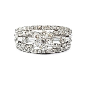 Bagues en or blanc 18 carats de haute qualité, personnalisées, avec grappe de diamants véritables, style classique, pour mariages et soirées, vente en gros directe d'usine chinoise - Product Image 1