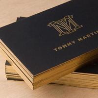 Venta al por mayor 2025 tarjetas de visita de estampado en caliente de plata personalizada papel en relieve dorado de alta calidad y producto de impresión