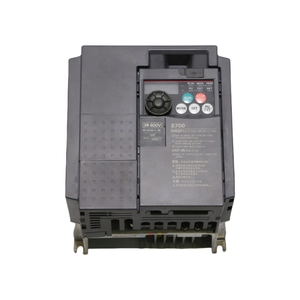 Variateur de fréquence (VFD) FR-E740-2.2K-CHT 100 % neuf, à usage général et à économie d'énergie, pour charges industrielles de petite à moyenne taille, en stock - Product Image 6