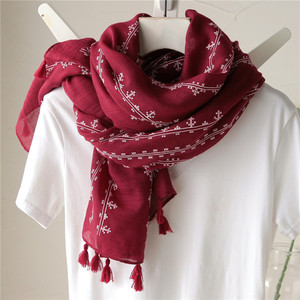 High Quality Plain Soft Cotton Viscose Printed Head Scarf Women Hijab Muslim Solid Color <strong>Embroidered</strong> Bawal Cotton <strong>Shawls</strong> - Product Image 5