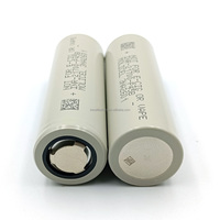 Basse température -40 ℃   Batterie lithium-ion Molicel haute décharge 45A 60A 10C, cellules lithium 3.7V 4200mAh 4500mAh, modèles INR21700 P42A P45B M50A P50B