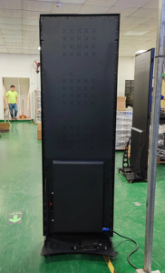 Pantalla LED de póster 3D para interiores P2.5, módulo 4G de reproducción vinculada a múltiples pantallas, resolución de 64x128, brillo de 1000cd/M IP44 - Product Image 4