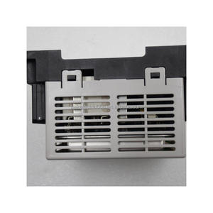 Unidad de servoaccionamiento de equipos electrónicos Controlador de servomotor de CA original <span class=keywords><strong>SGDH</strong></span> <span class=keywords><strong>02AE</strong></span> S - Product Image 6