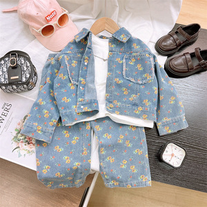 Girls Spring and Autumn New Children's Clothing Girls Cute Floral Denim Straight Pants Two-piece <b>Set</b> - Product Image 6