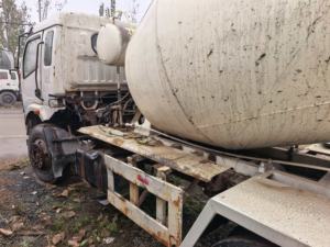 Camión Mezclador <span class=keywords><strong>de</strong></span> Concreto <span class=keywords><strong>de</strong></span> <span class=keywords><strong>Segunda</strong></span> <span class=keywords><strong>Mano</strong></span> con Chasis Estable y Económico, Equipo para Inversores en la Industria <span class=keywords><strong>de</strong></span> la Construcción Residencial - Product Image 4