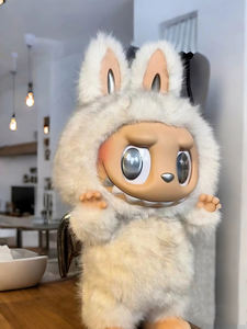 Labubu the Monsters Labubu ZIMOMO Ti Ho Trovato Angelo tra le Nuvole Grande Peluche Statuetta Bambola Adorabile con Viso in Vinile - Product Image 3