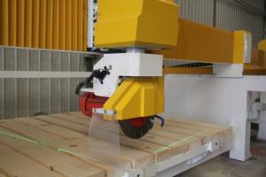 Máquina de Corte de Pedra com Jato de Água Automático Mingke 4+1 Eixos 300mm de Espessura 380V Fácil Operação - Product Image 5