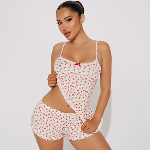 Set Estivo Due Pezzi con Stampa Ciliegie e Pizzo, Pigiama Casual da Donna Aderente con Pantaloncini - Product Image 4