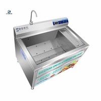 Hoge kwaliteit automatische roestvrijstalen fruit- en groentewasmachine met motor voor maïsverwerking