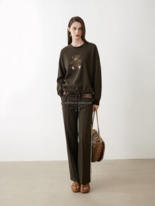 <span class=keywords><strong>Set</strong></span> Sportivo Casual da Donna a Gamba Dritta, Bestseller, Felpa e Pantaloni in Cotone Ricamato, <span class=keywords><strong>Set</strong></span> Lungo 2 Pezzi con Stampa Animalier - Product Image 2