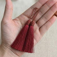 Accessoires de mode à franges en polyester rouge, pompons pour rideaux, textiles de maison et vêtements, 13,5 cm de long, vente en gros