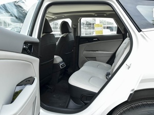 Autos Usados SsangPhatTakGye - Vehículos de Segunda Mano de Calidad Hechos en China con Todas las Variantes y Alto Rendimiento, Kia Seltos 1.5T 2025 - Product Image 5