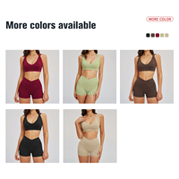 Ensembles de Vêtements de Sport Personnalisés en Gros pour Femmes : Tenues de Yoga, Vêtements d'Entraînement de Gym, Soutiens-Gorge de Sport, Shorts et Leggings Taille Haute