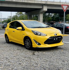 Nouveau kit carrosserie pour Toyota Aqua 2018-2021, lèvre avant, couvercle arrière, jupes latérales en ABS, kit carrosserie pour voiture - Product Image 4