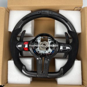 Volante in Fibra di Carbonio e Finta Pelle Scamosciata per <span class=keywords><strong>BMW</strong></span> <span class=keywords><strong>Serie</strong></span> F: F30, F10, 535i, F32, <span class=keywords><strong>F20</strong></span>, F36, F22, M4, F82, X5, F15, F80, M3, F11, F31, F01, F07 - Product Image 6